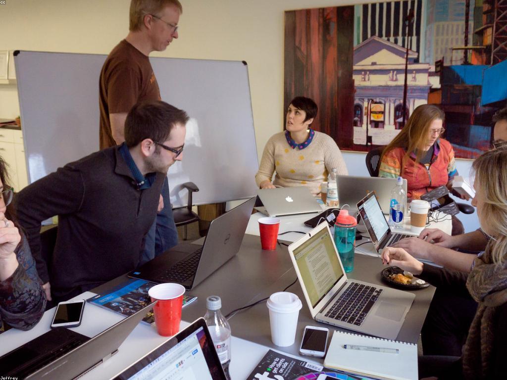 ការប្រឹក្សាអ្នកជំនាញ: ការបង្កើតនិងការប្រើប្រាស់